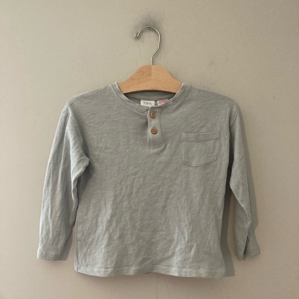 $13 ADD ON zara long sleeve‎ blue henley kate quinn h&m